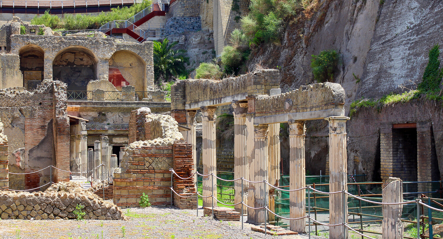 Visit Herculaneum: A Journey Through the Ruins - 2025 - 4 - Visit Herculaneum Visit Herculaneum - Visit Herculaneum: A Journey Through the Ruins - 2025 - 3