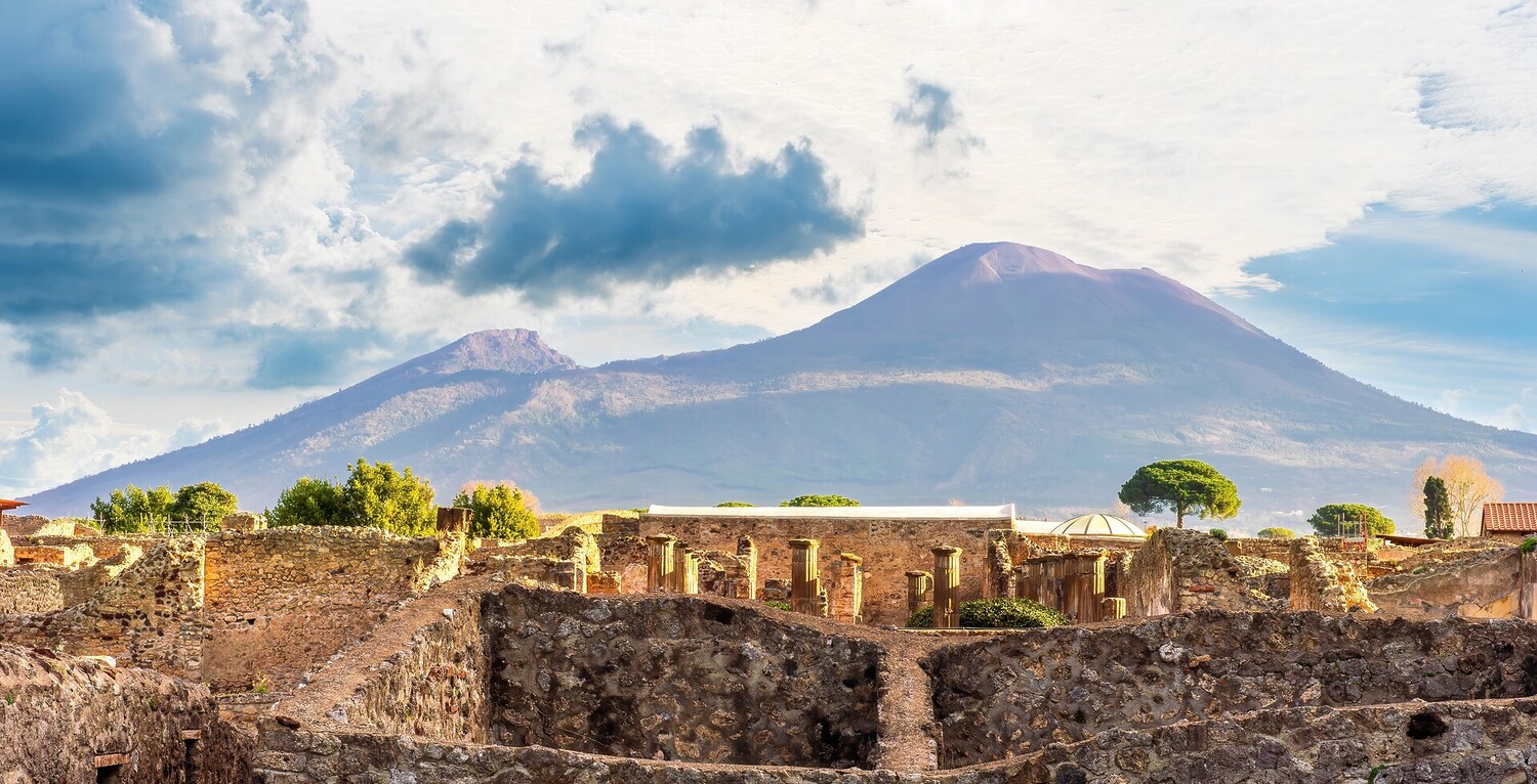 Visit Pompeii and Explore the Ancient City - 2025 - 2 - visit pompeii visit pompeii - Visit Pompeii and Explore the Ancient City - 2025 - 1
